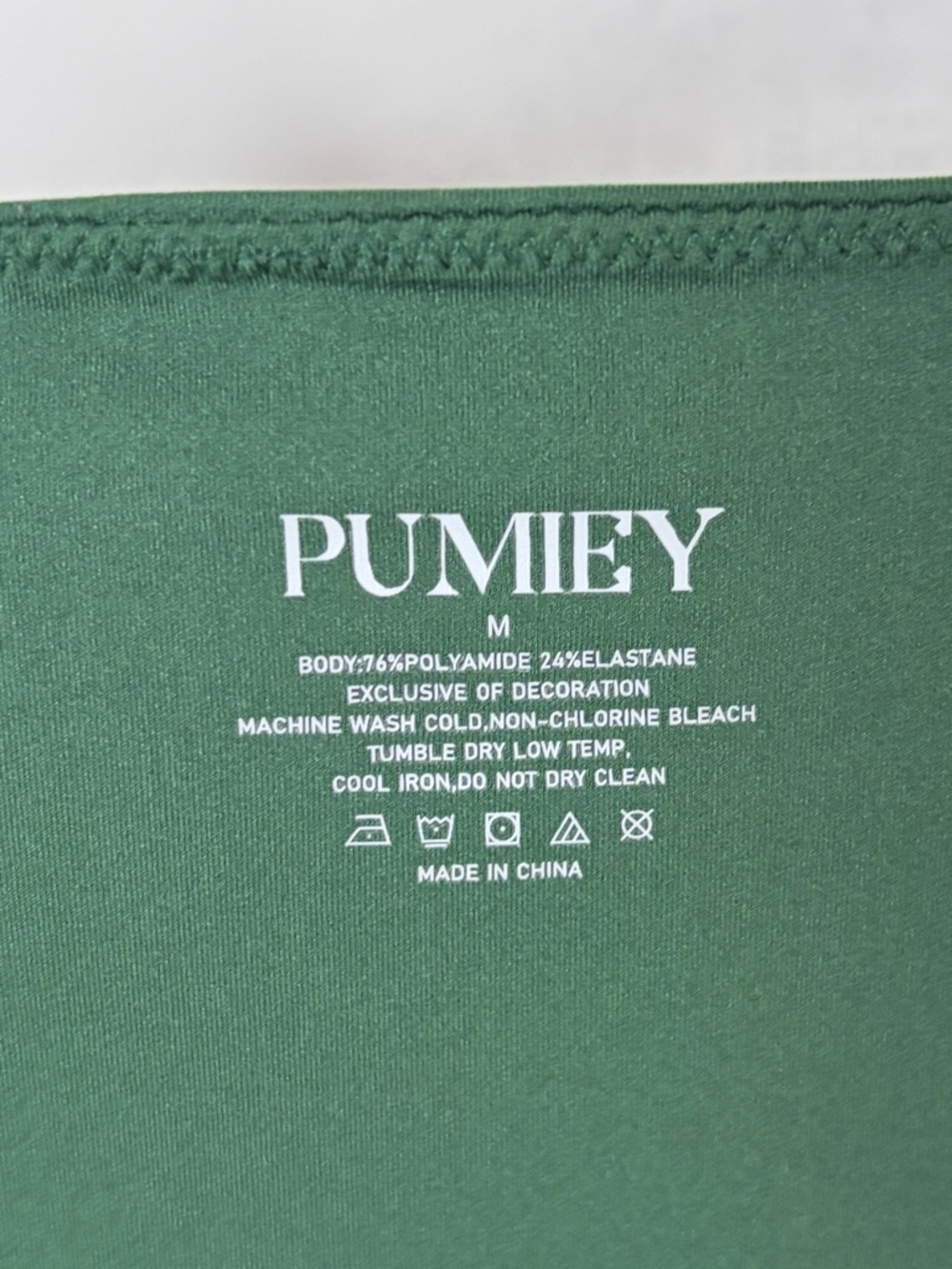 Pumiey Women's Bodysuit Size M Scoop Neck Long Sleeve Forest Green Stretchy Top - Picture 5 of 6